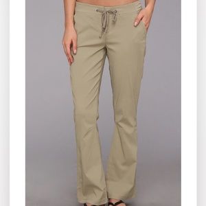 Brand new with tags Columbia active pants